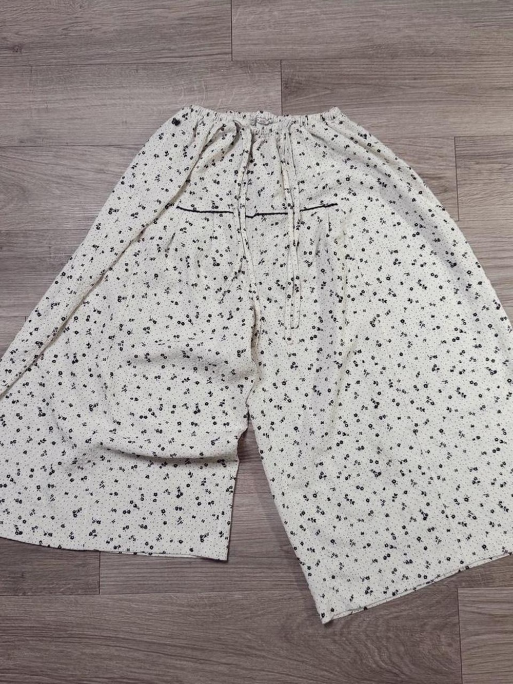 Free People Cream Wide Leg Floral Print Pants